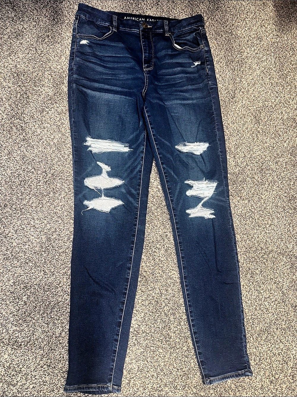 American Eagle AE Ne(X)t Level Super Stretch Distressed Skinny Jeans 14L
